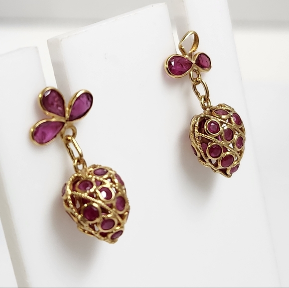 Estate Jewelry - *HOLDing For Repairs * 1990c 18k Solid Gold Puffy Hearts & Natural Ruby Earrings